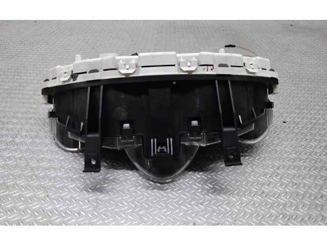 Панель приборов MM0038001   Mitsubishi Colt CZ3       