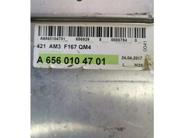 Интеркулер  A6560901700   Mercedes-Benz Vito Viano W638 