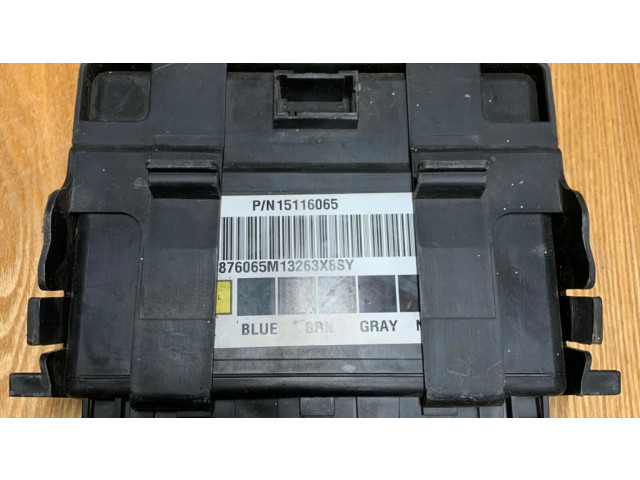 Блок управления 15116065   GMC Sierra 1000