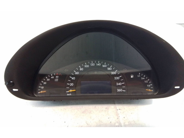 Přístrojová deska  Mercedes-Benz C W203 2005 A2035403911, 110080168005  