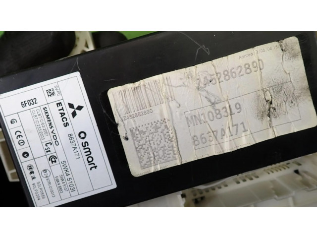 Блок предохранителей MN108319   Mitsubishi Colt    