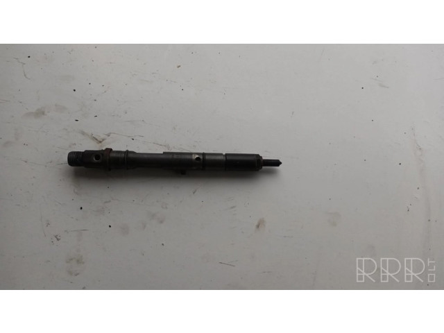 Vstřikovač 059130201f   Audi A4 S4 B6 8E 8H  pro naftový motor 2.5  