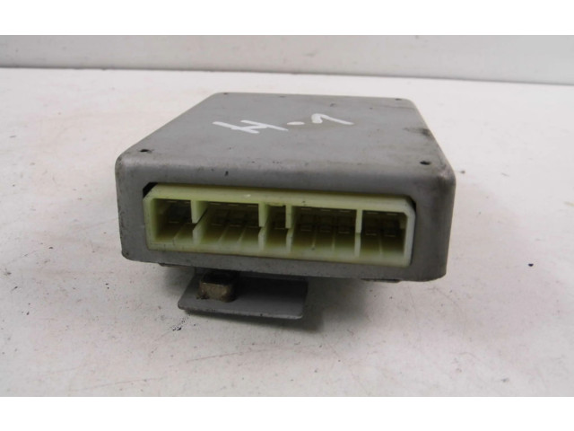 Блок комфорта 95470-4A600, 95470-4A600   Toyota Hiace (H10)   