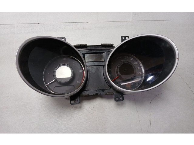 Přístrojová deska  Hyundai ix35 2013 940032y310, 11001623101u  