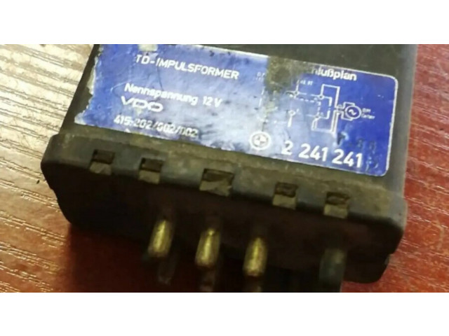 Блок управления 2241241   BMW 3 E30