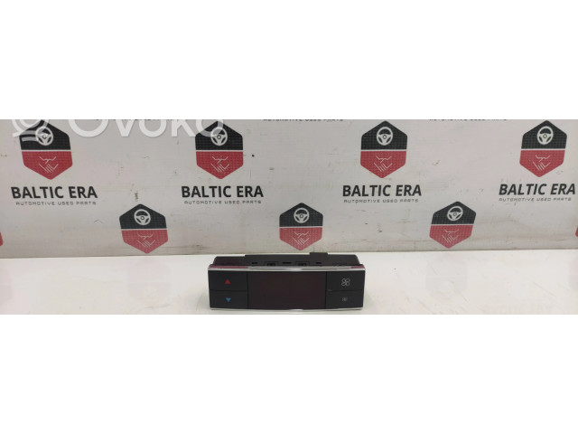 Блок управления климат-контролем 2048303290, 42822R0190   Mercedes-Benz E W212