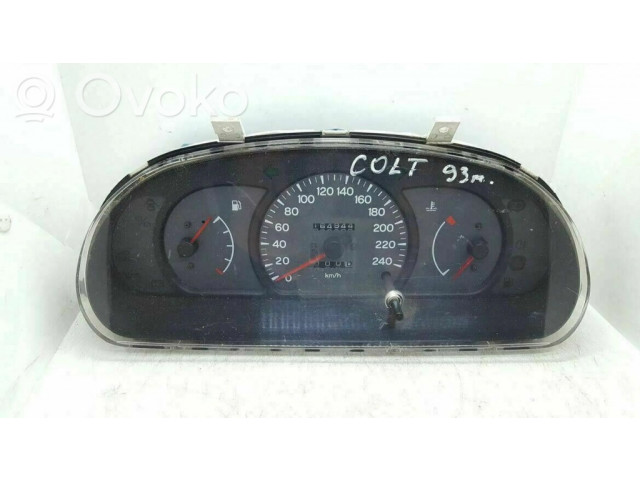 Панель приборов MB899862   Mitsubishi Colt       