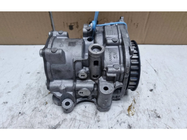 Čerpadlo oleje 04L145208K   Volkswagen PASSAT B8   