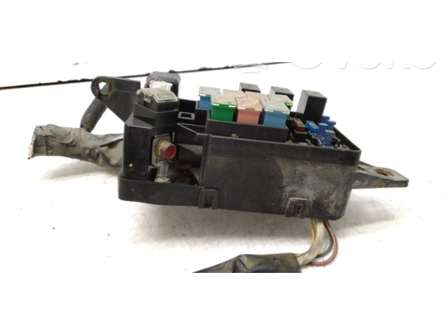 Блок предохранителей PR02000000, MB629083   Mitsubishi Colt    