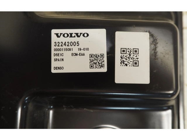 Řídící jednotka 32242005, 36010395   Volvo V60 2019