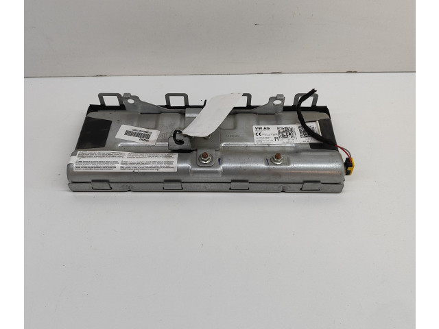 Подушка безопасности для колен 8V2880841D   Audi RS3