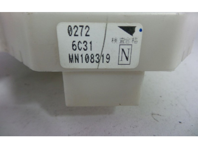 Блок предохранителей  MN108319, 02726C31   Mitsubishi Colt    