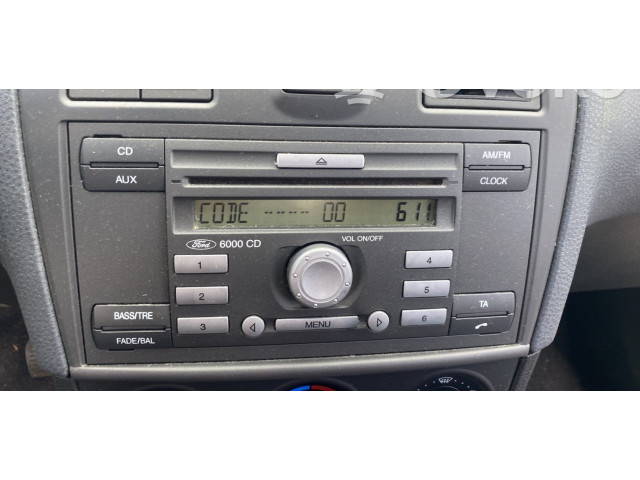 Радио/ проигрыватель CD/DVD / навигация Ford Fiesta  2006 - 2008 года 1927597      