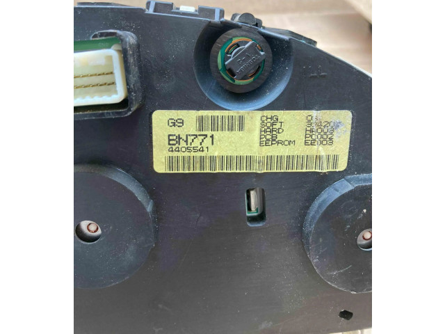 Přístrojová deska  Nissan Almera 1995 BN7714405541  