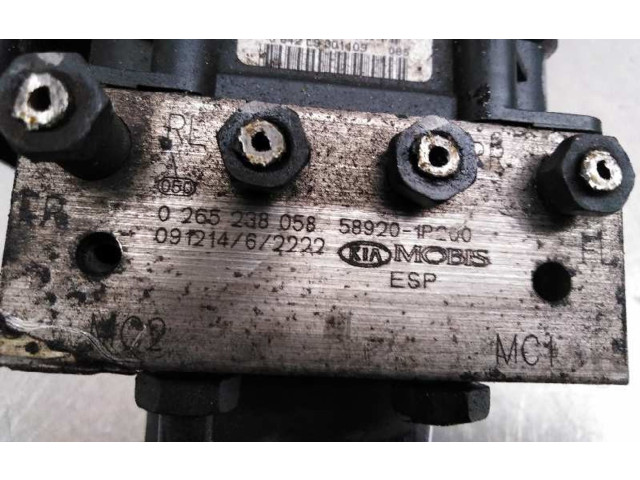 Jednotka ABS 0265238058, 589201P200   KIA Venga 2009