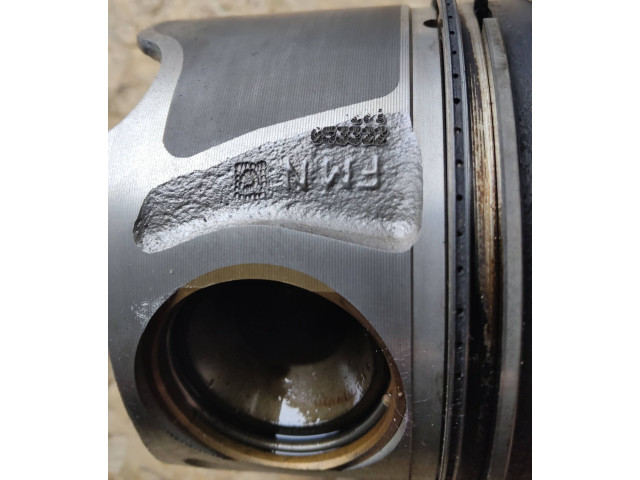 Шатун  059701BC, 059AJ    Audi A6 S6 C7 4G  