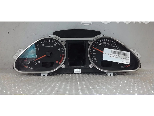 Přístrojová deska  Audi A6 S6 C5 4B 2005 4F0920900K  