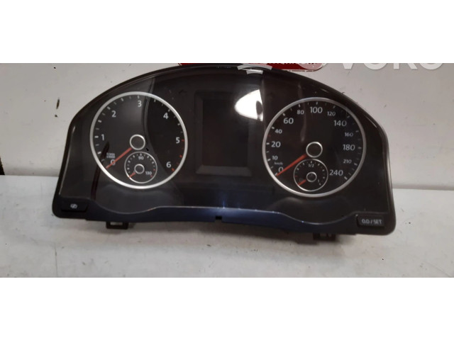 Панель приборов 5N0920871B   Volkswagen Tiguan       