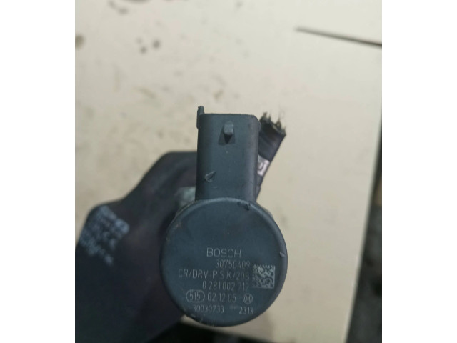 Vstřikovací lišta 30757146, 004184L2   Volvo S80     