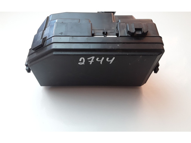 Блок предохранителей T1TE010   Honda CR-V    