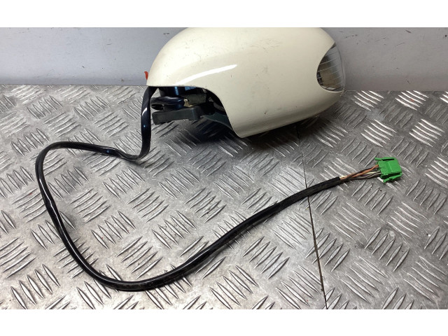 Zpětné zrcátko  Volkswagen Beetle A5 2019    