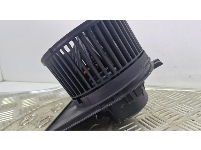 Вентилятор печки    6N1819021, 210761233F   Seat Arosa