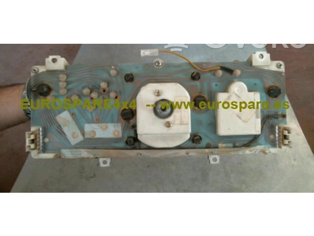 Přístrojová deska  Nissan Patrol 260 1989 211103-01, 24810-G9906  