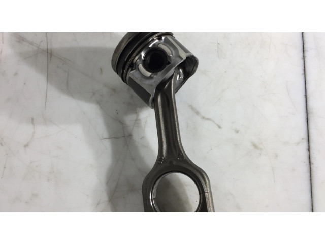 Píst 75L101   Ford Connect  pro naftový motor 1.6  