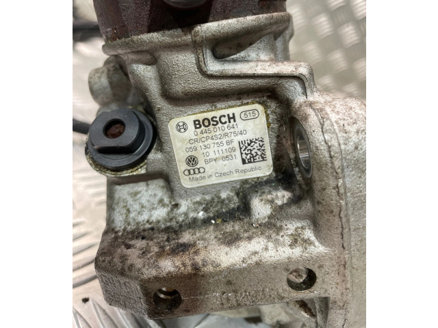 Vstřikovač 059130755BF, 0445116040   Audi A7 S7 4G    Cdu 