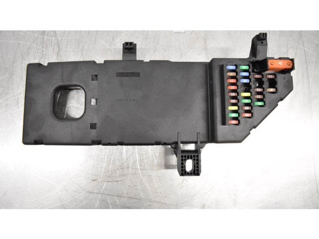 Блок предохранителей 460023260   Saab 9-3 Ver2    