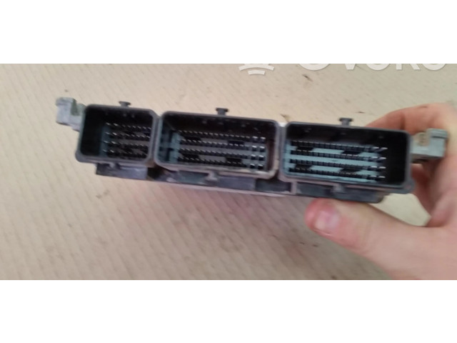 Блок управления двигателем Блок управления 237106319R   Renault Dacia Duster