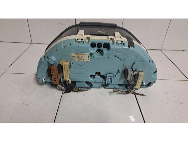 Přístrojová deska  BMW 5 E34 1993 8359527, 993558223  