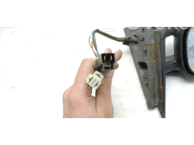 Zpětné zrcátko  Volkswagen PASSAT B3 1989  E10017272, E10017273  
