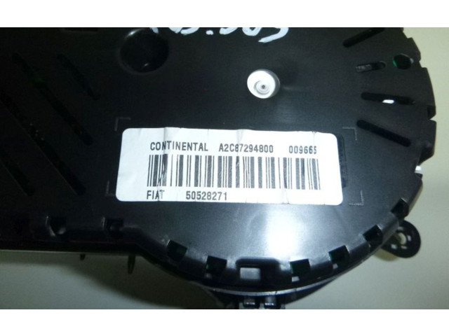 Přístrojová deska  Alfa Romeo Giulietta 2010 50528271, 50528271  