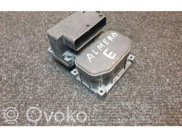 Pojistková skříňka Řídící jednotka BSM 0273004452, 085042   Nissan Almera N16 2004
