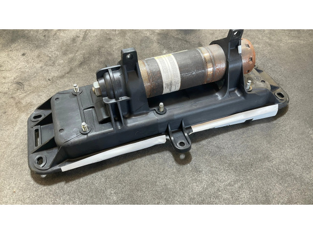 Подушка безопасности пассажира 305284610001AA   Mercedes-Benz CLS C219