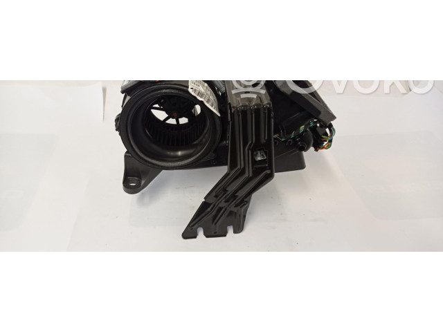 Вентилятор печки    929565V   Mercedes-Benz ML W164