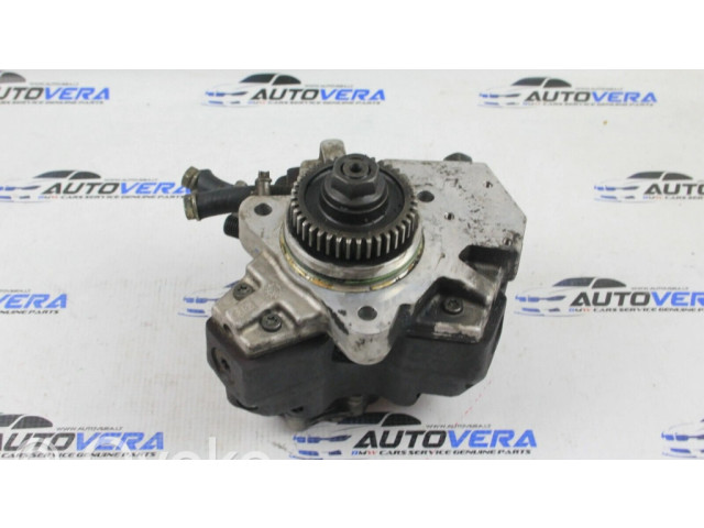 Vstřikovací čerpadlo 7785895   BMW 7 E38  pro benzínový motor 2.8  