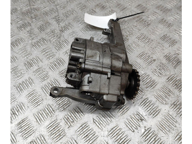 Масляный насос  OM 642.950 A6421810547  Mercedes-Benz R W251 