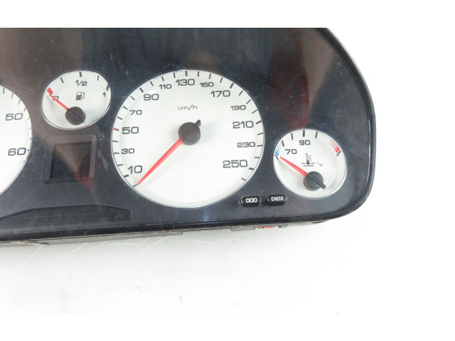 Přístrojová deska  Peugeot 607 2002 110008883020, 9649677380  