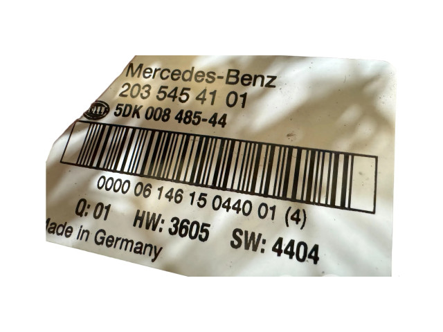   Pojistková skříňka 2035454101, 5DK00848544   Mercedes-Benz C W203 2006