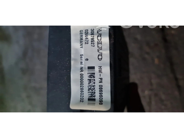   Pojistková skříňka 08696098, 30679527   Volvo S80 2004