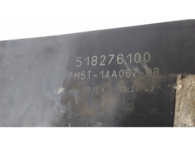Блок предохранителей 2M5T14A067BB, 518276100   Ford Focus    