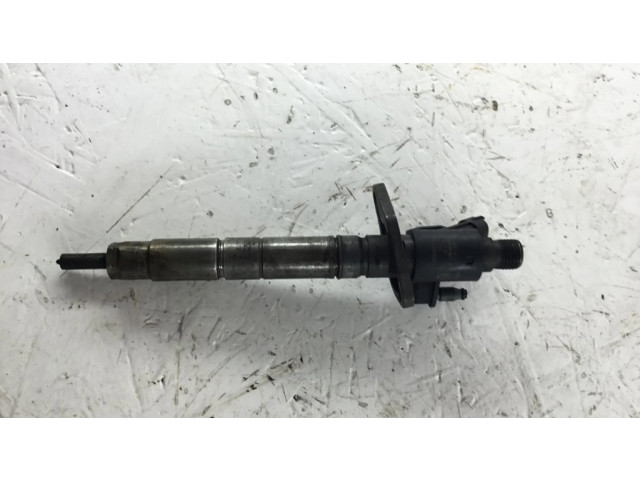 Vstřikovač FW939K546AA   Land Rover Discovery 4 - LR4  pro naftový motor 3.0  