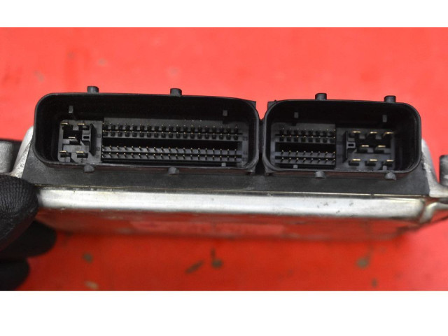 Блок управления двигателем ECU 4E0907560, 4E0907560   Audi A8 S8 D3 4E