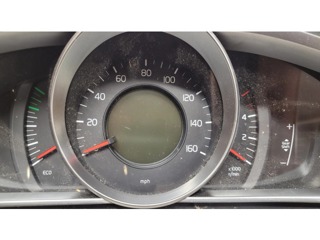 Přístrojová deska  Volvo V40 2014 31314484, 0023589  