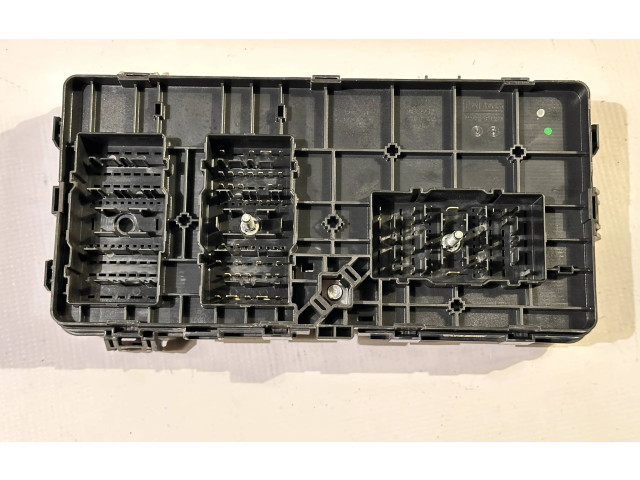   Pojistková skříňka L1M3-14A003   Ford Explorer VI 2020