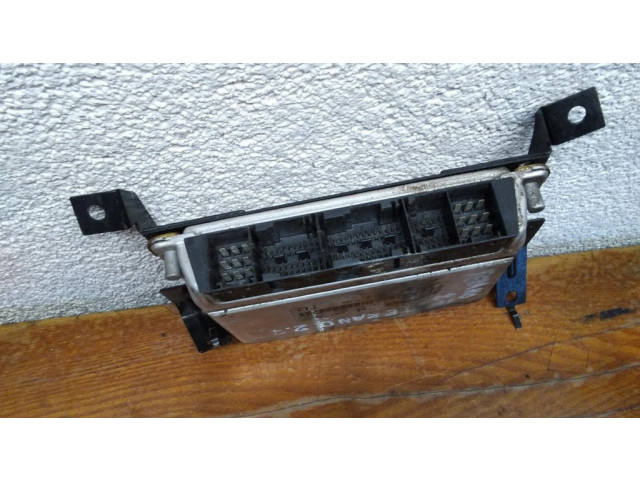 Řídící jednotka 0281010284, 237107F404   Nissan Terrano 2002