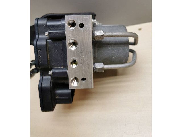 Jednotka ABS 104474500B, TG222468027910   Tesla Model Y 2023