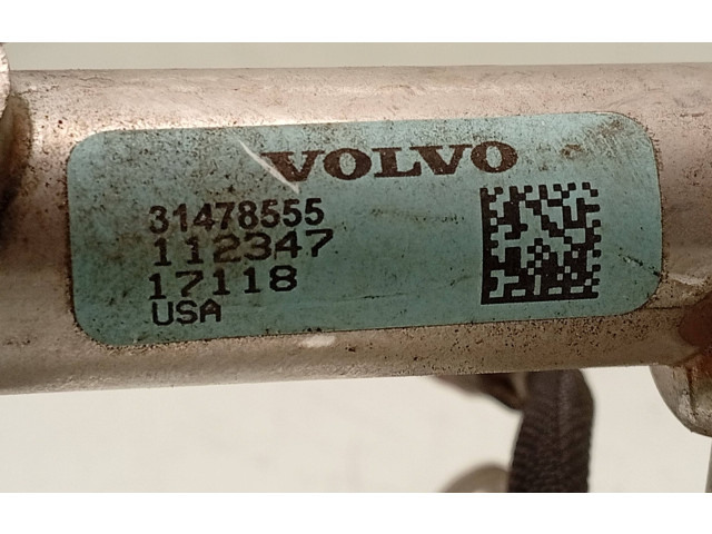 Vstřikovací lišta 31478555, 31465788   Volvo V40    B4204T37 